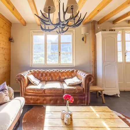 Vakantiehuis 8p In The Mountains Near Area, Cleaning Included