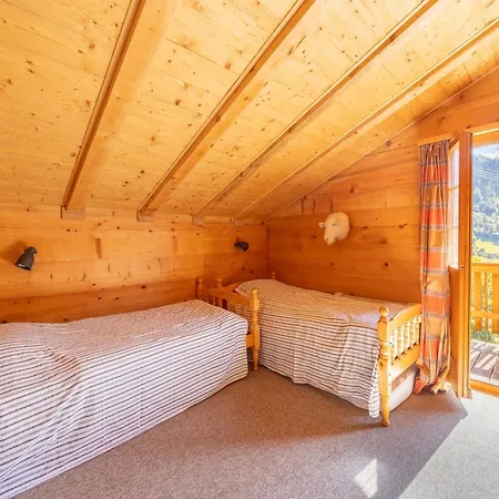 8p In The Mountains Near Area, Cleaning Included * Fiesch